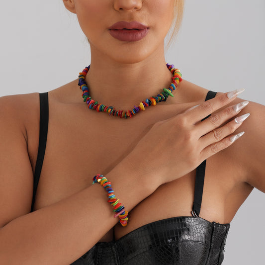 Geometric Shaped Natural Crushed Seashell Clavicle Necklace for Women with Electroplated Finish in Minimalist Fashion Style