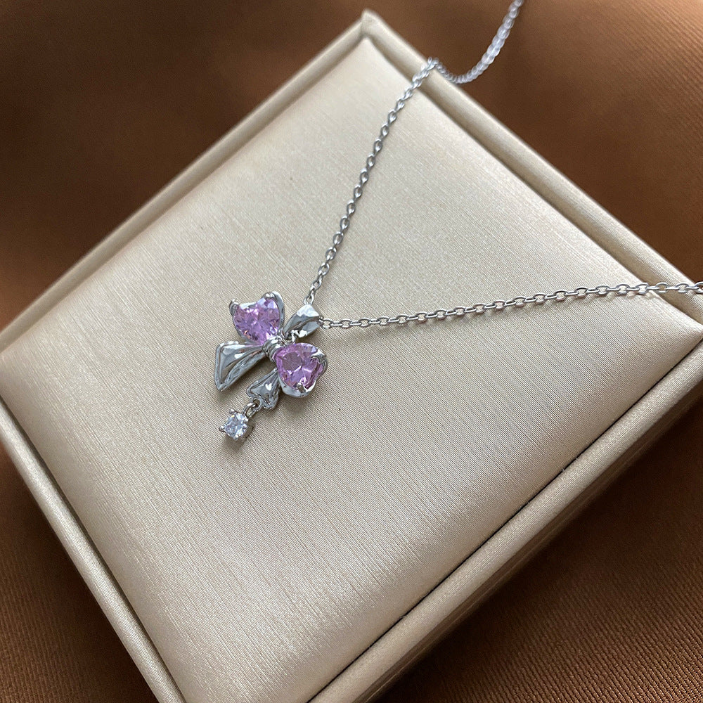 Minimalist Floral-Shaped Titanium Steel Pendant Necklace with Plated Finish for Women and Men, O-Chain Locket Style Jewelry