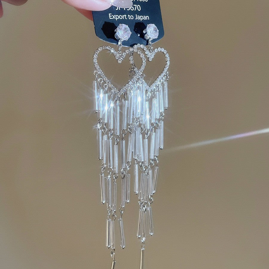 Orecchini pendenti con nappe geometriche minimaliste con intarsi di strass in rame placcato e perni in argento sterling 925 da donna