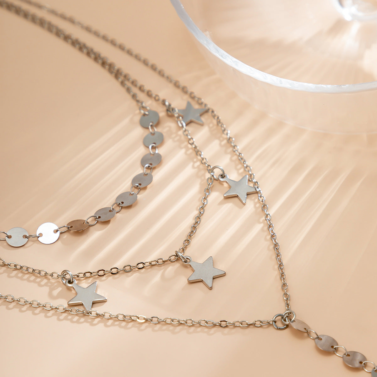Minimalist Star-Shaped Alloy Pendant Necklace with Layered Tassel Accents and Plated Finish for Women