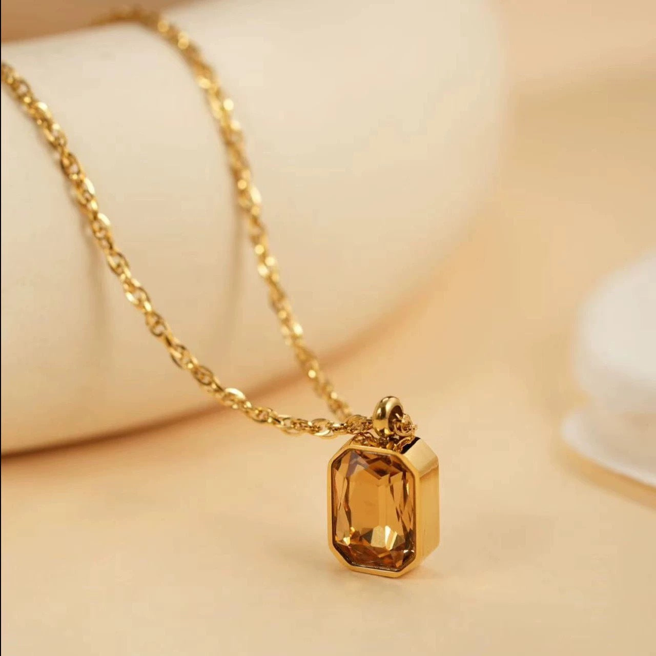 Minimalist Luxury Square Titanium Steel Plated Pendant Necklace for Women