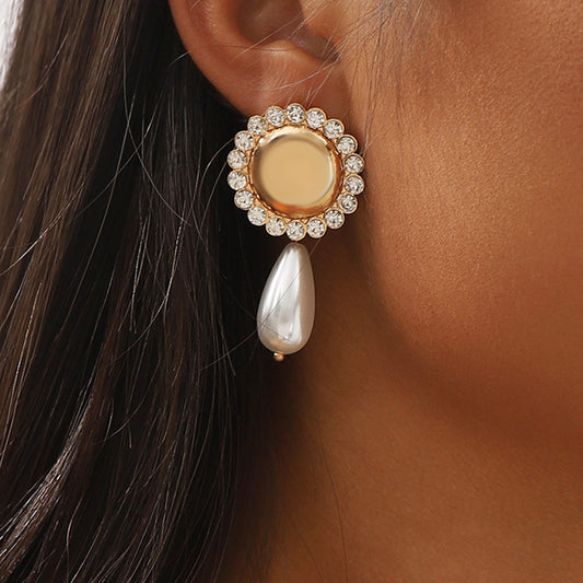 Pendientes de Aleación con Forma de Goteo Dulce y Atrevida, con Incrustaciones de Perlas Simuladas, para Mujer