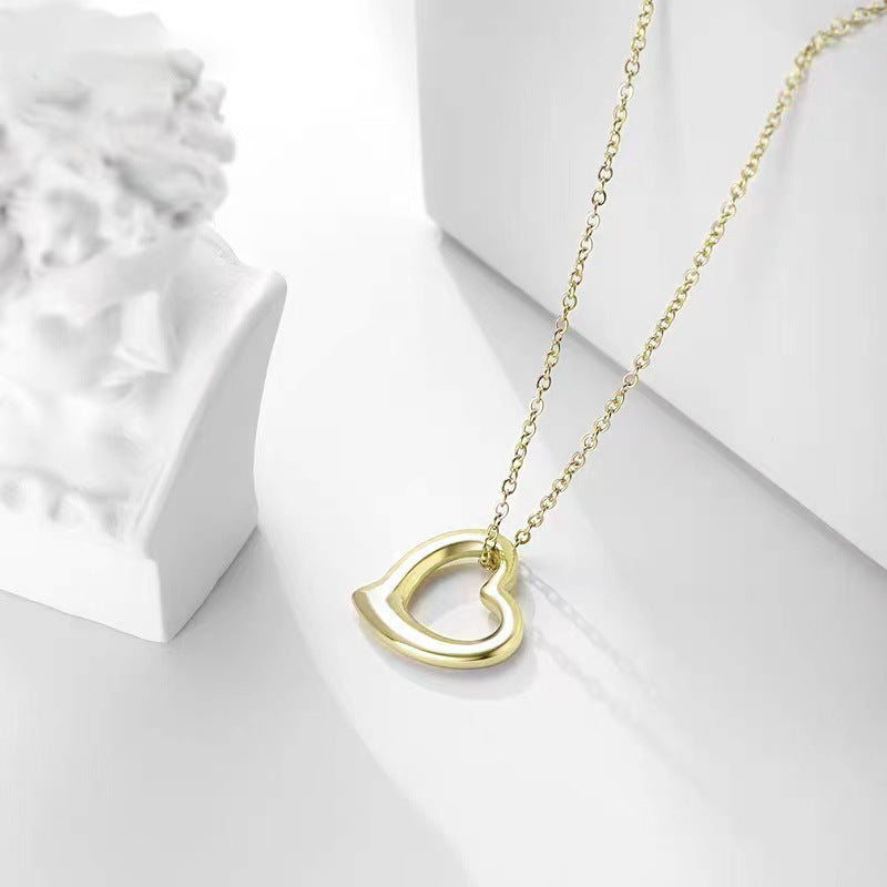 Minimalist Irregular Heart-Shaped Titanium Steel Pendant Necklace with Plated Finish for Women and Men