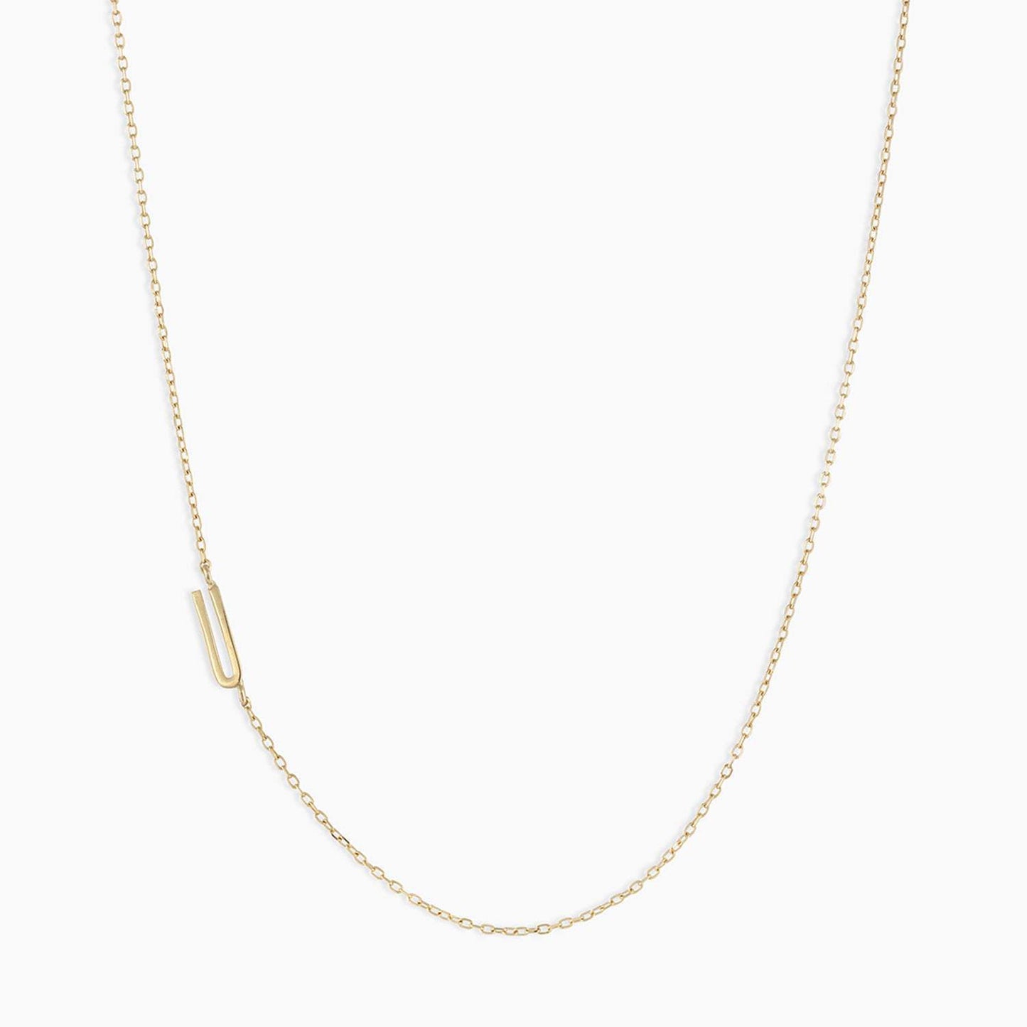 Collana con ciondolo a lettera maiuscola minimalista in acciaio inossidabile da donna con catena a maglie e finitura placcata