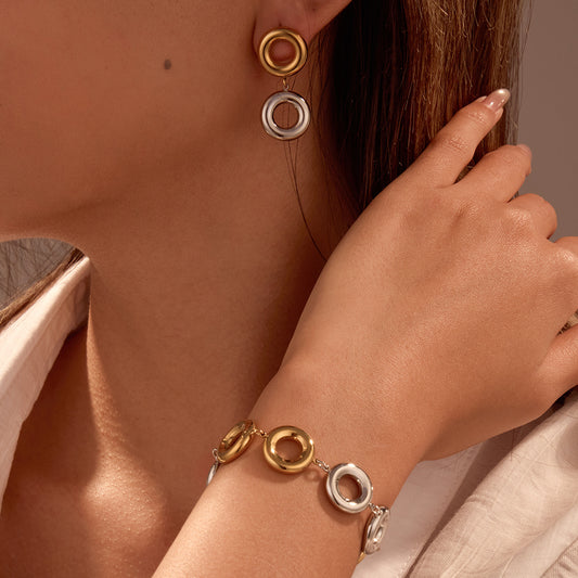 Minimalist Geometric Stainless Steel Bracelet with 18K Gold Plating for Women