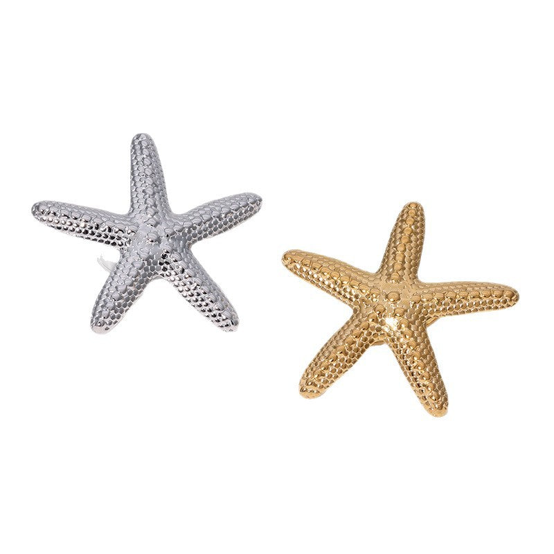 Casual Star-Shaped Stainless Steel Ring for Women with 18K Gold Plating Titanium Steel Band