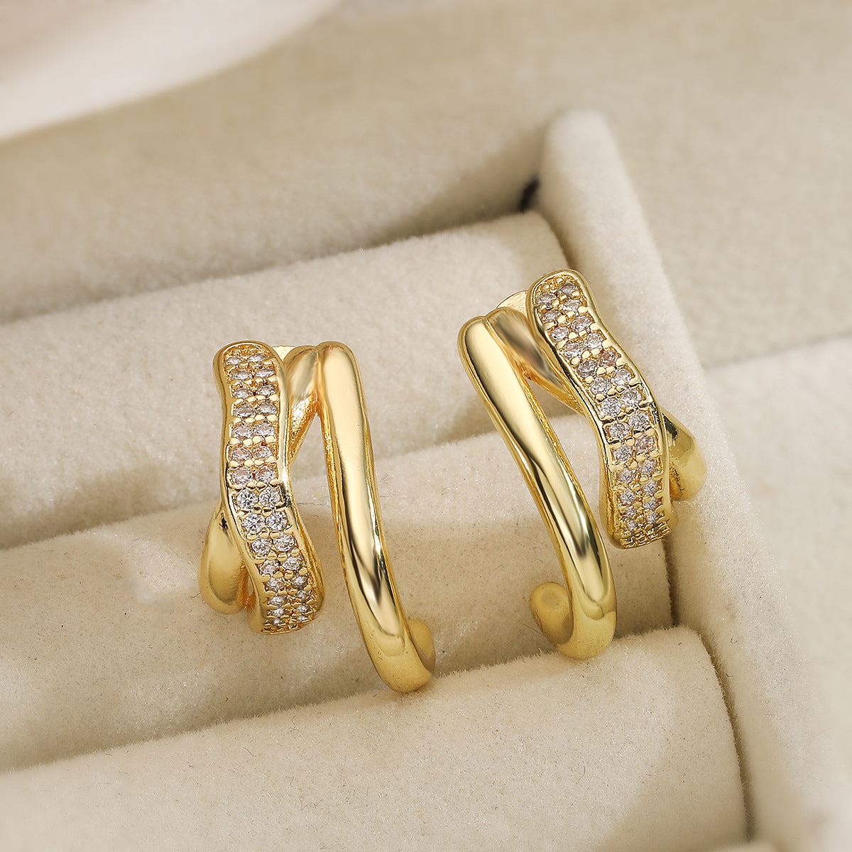 Elegant Minimalist Geometric Brass 18K Gold Plated Cubic Zirconia Stud Earrings for Women