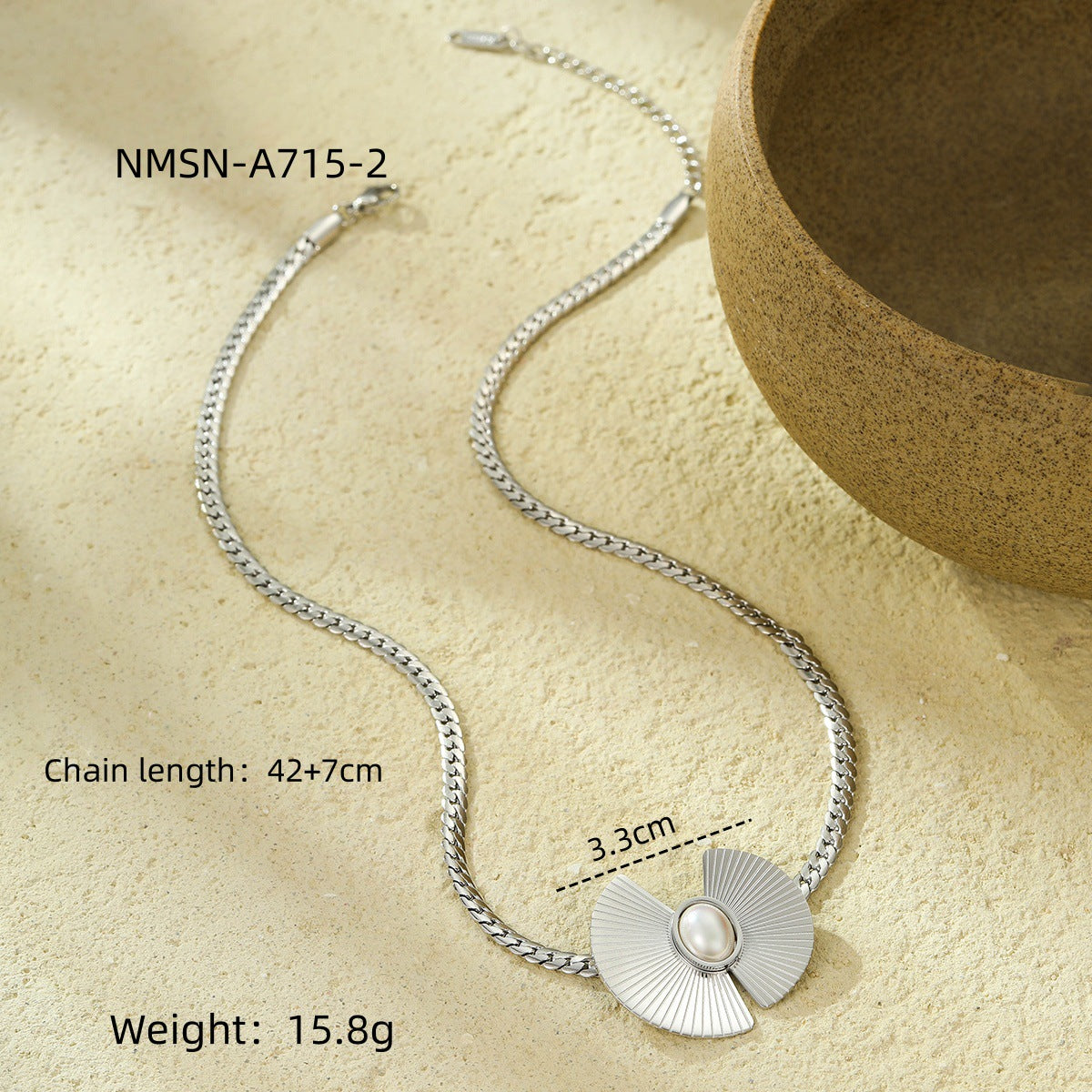 Collar con Colgante Asimétrico de Acero Inoxidable con Forma de Abanico y Detalles de Perlas para Mujer, Cadena Minimalista Galvanizada a la Clavícula
