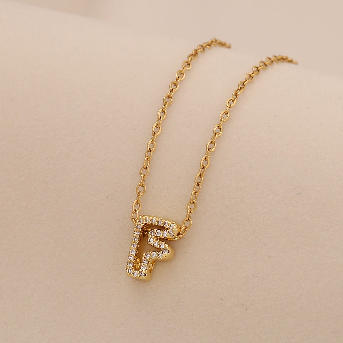 Minimalist Letter-Shaped Stainless Steel Pendant Necklace for Women with Versatile Clavicle Design