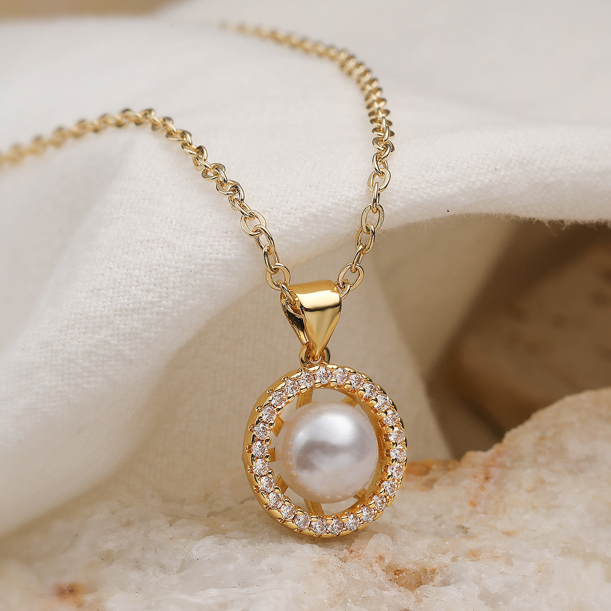Elegant Minimalist Geometric Brass Gold Plated Necklace with Cubic Zirconia and Pearl for Women