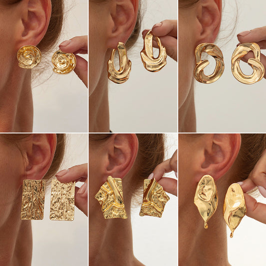 Pendientes de tuerca minimalistas geométricos con forma de anillo líquido para mujer, con aleación galvanizada y postes de acero inoxidable