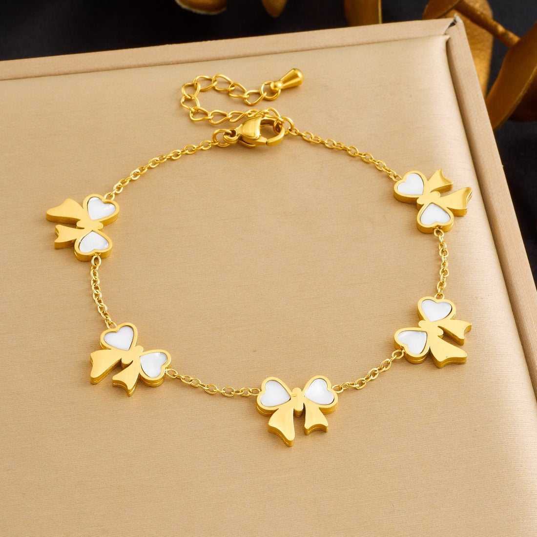 Minimalist Elegant Gold Plated Stainless Steel Bow Bracelet