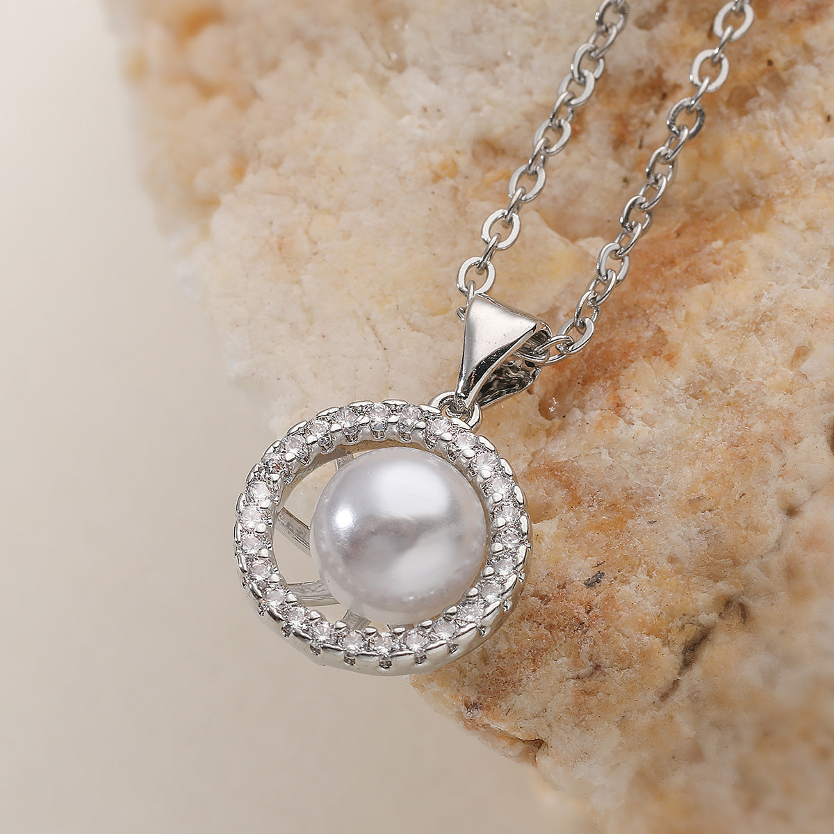 Elegant Minimalist Geometric Brass Gold Plated Necklace with Cubic Zirconia and Pearl for Women