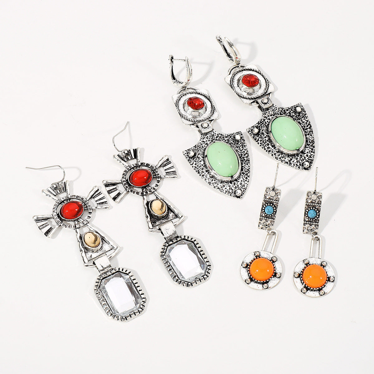 Pendientes vintage de aleación con diseño geométrico étnico e incrustaciones de diamantes de imitación con colgante de cruz para mujer