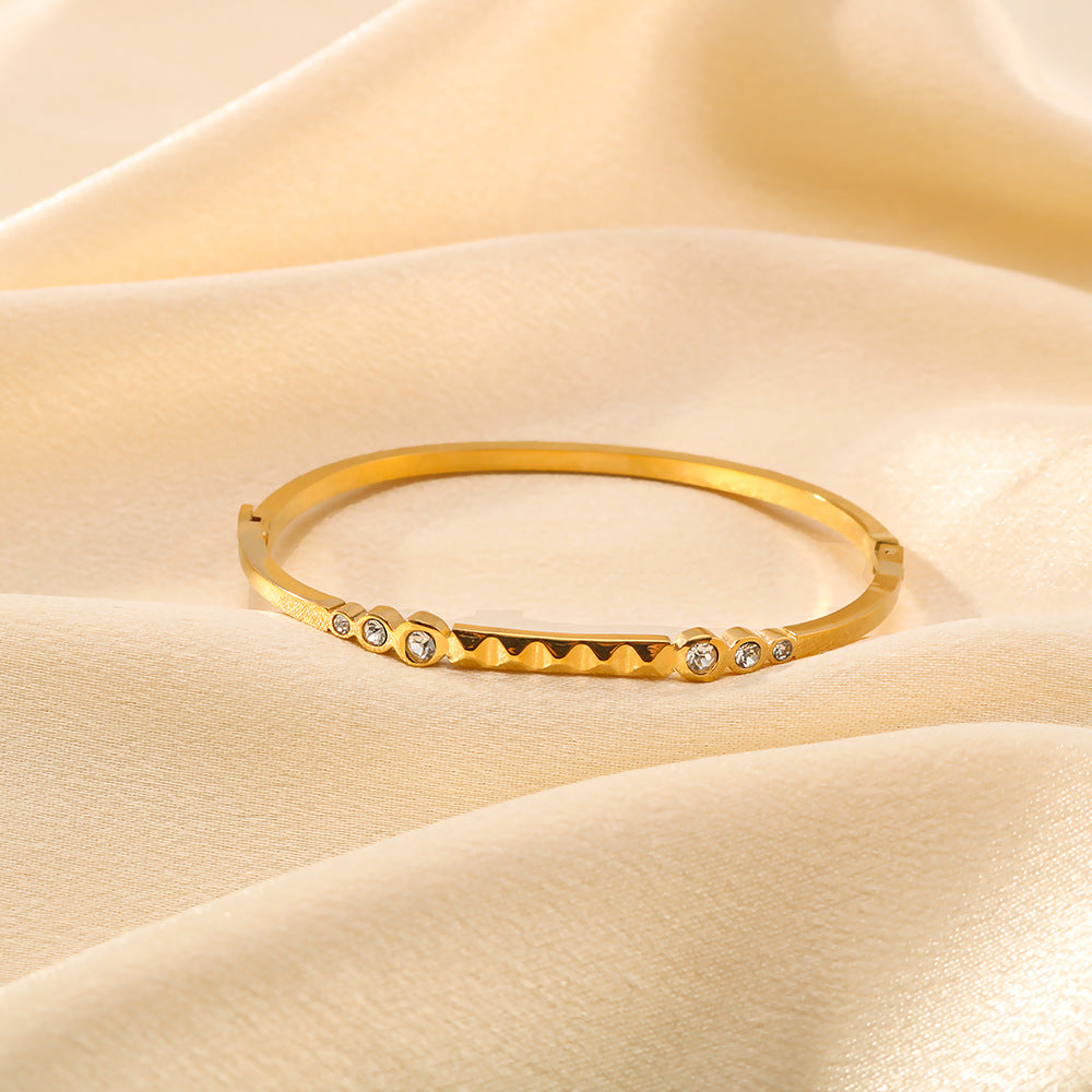 Bracciale da donna in acciaio inossidabile placcato oro 18 carati con motivo geometrico quadrato e circolare intarsiato di strass