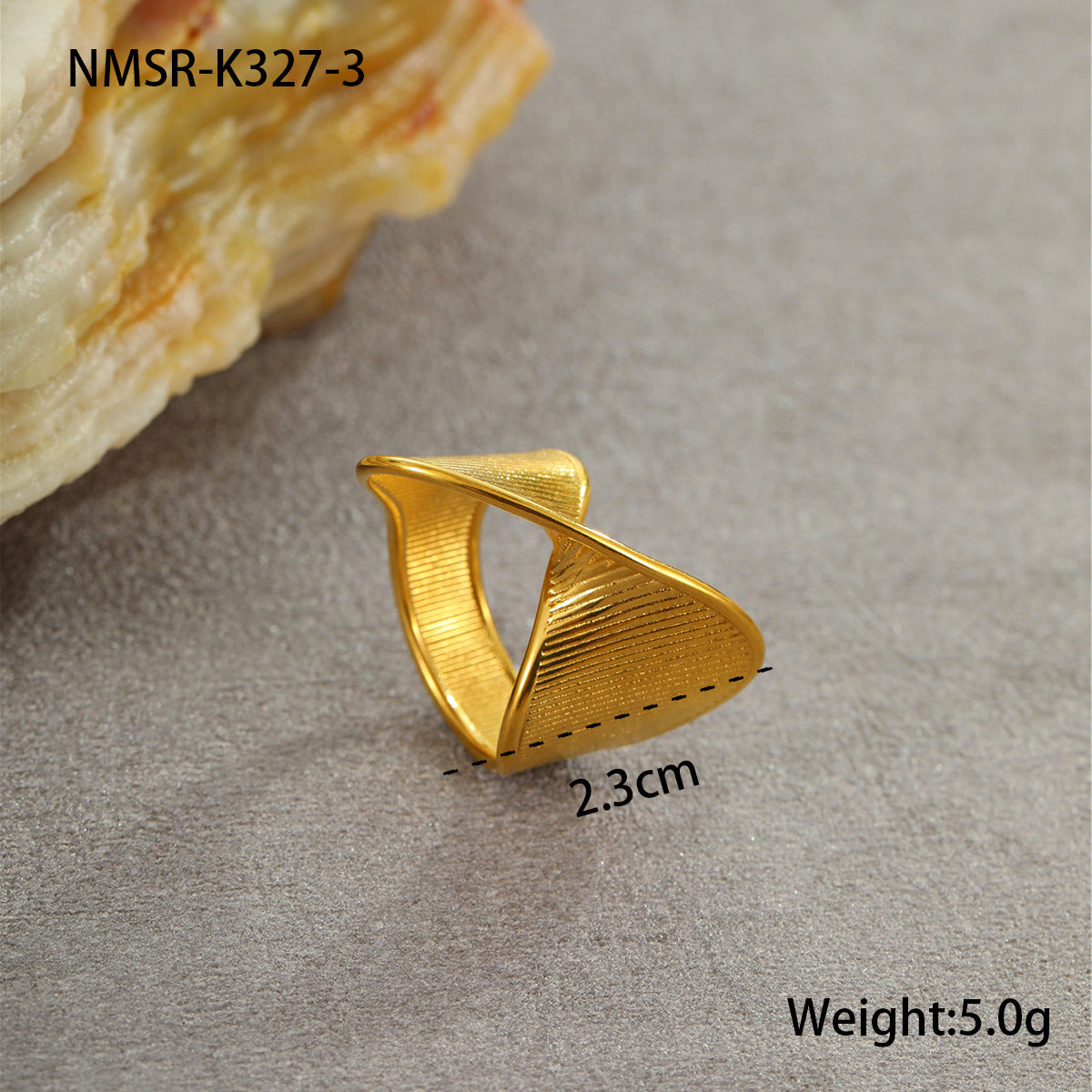 Anello da donna in acciaio al titanio placcato oro 18 carati, modello geometrico minimalista a fascia larga