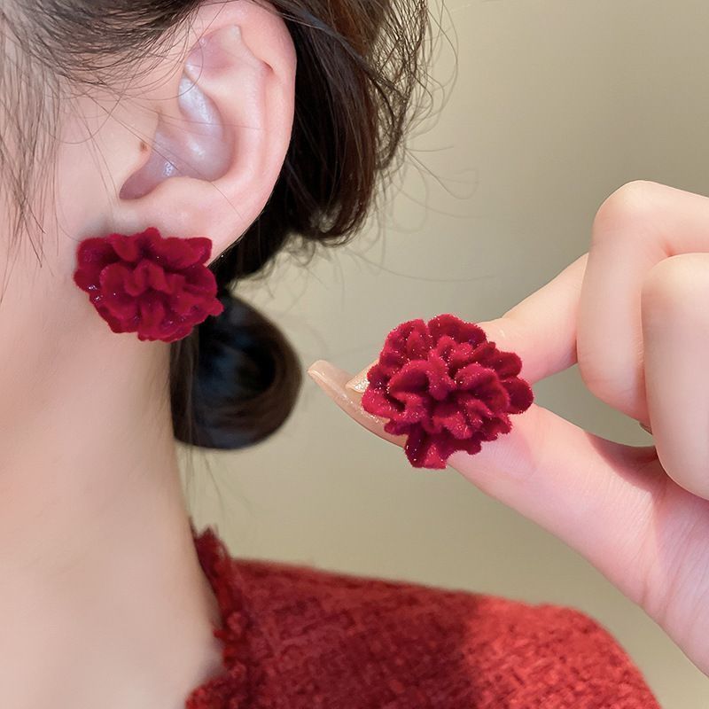 Orecchini di lusso a fiocco con cuore e motivo floreale in lega con intarsio di strass e perni in argento 925