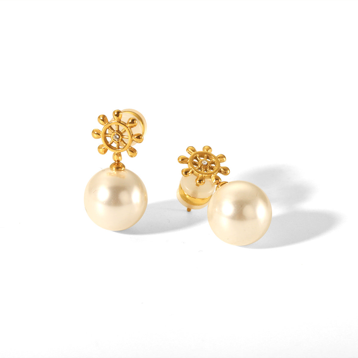 Ins Style 18K Gold Plated Stainless Steel Geometric Ship Wheel Stud Earrings with Rhinestone and Pearl for Women