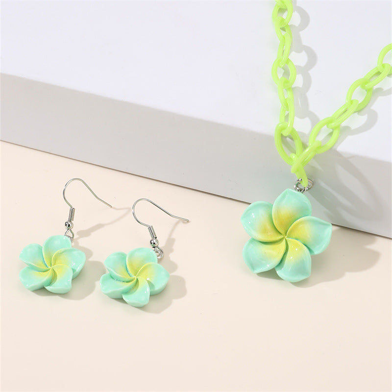 Set di collana con ciondolo a orso primaverile e floreale per bambini in resina con catena regolabile