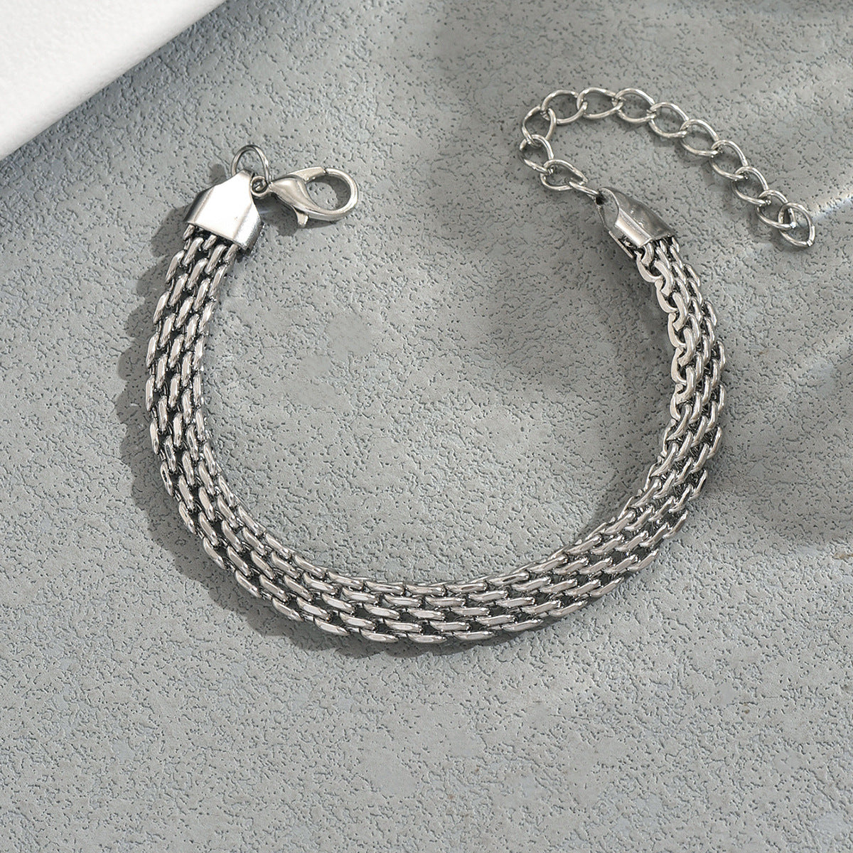 Braccialetto da donna placcato in lega di zinco geometrico minimalista con motivo circolare e a pois