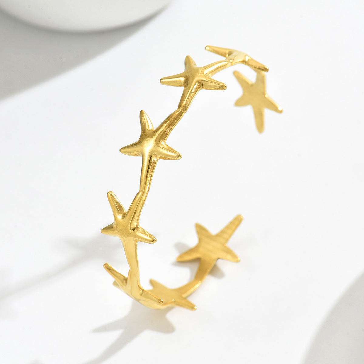 Fashion Geometric Star Open Cuff Bracelet 18K Gold Plated Zinc Alloy Women