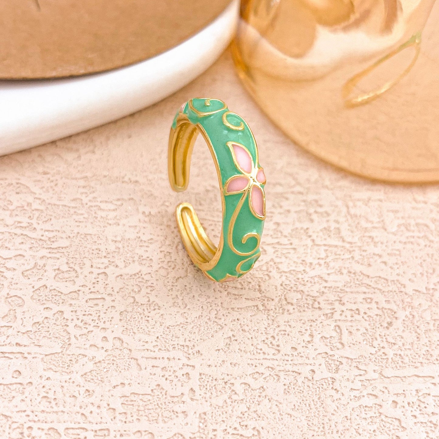 Luxury Elegant Floral Enamel Drip Oil Plated Alloy Round Ring for Women