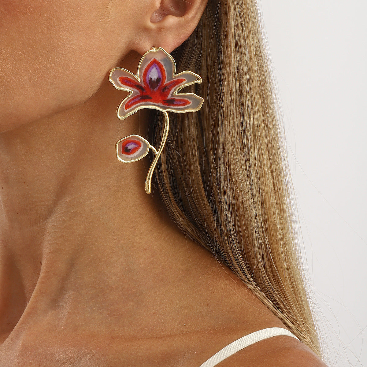 Minimalist Floral Geometric Zinc Alloy Earrings with Enamel Finish for Women