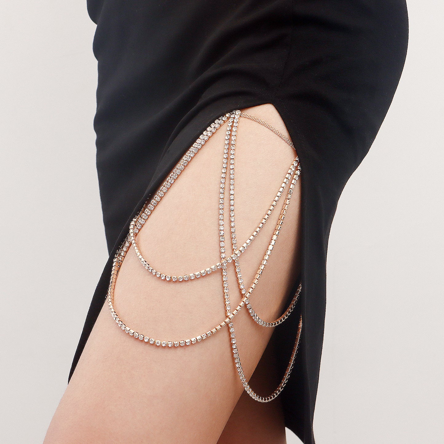 Punk Style Minimalist Body Chain for Women with Polished Metal Multi-Layer Leg Chain Design