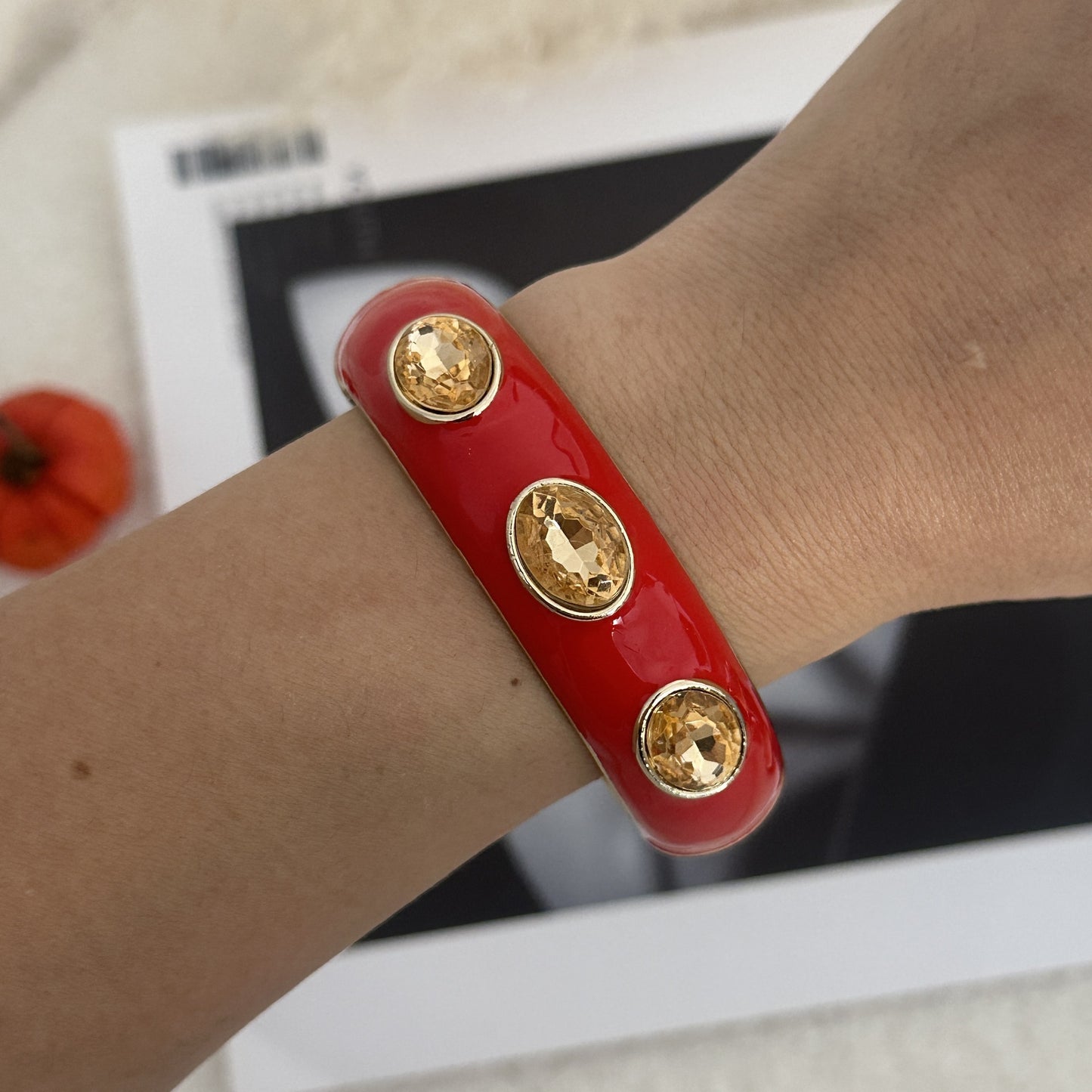 Rose Red Gradient Checkered Geometric Drip Oil Plated Alloy Open Cuff Bracelet
