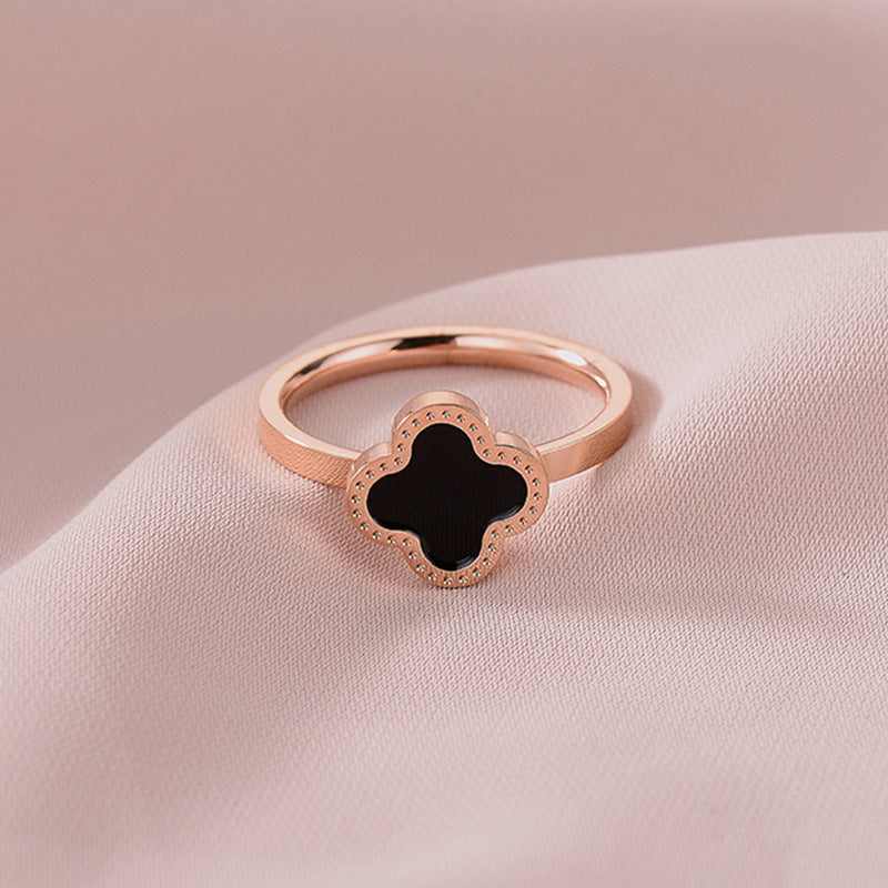 Minimalist Clover-Shaped Titanium Steel Ring for Women with 18K Rose Gold Plating
