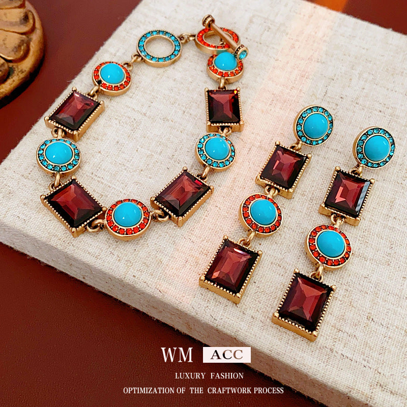 Vintage Style Geometric Pendant Earrings and Bracelet Set in Alloy with Rhinestone Inlay and Plated Finish for Women