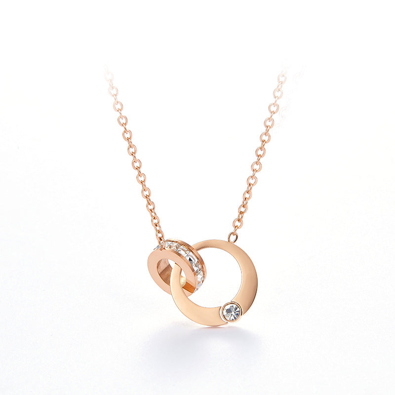 Collana con ciondolo a doppio cerchio in acciaio al titanio, geometrico minimalista, con strass intarsiati, da donna