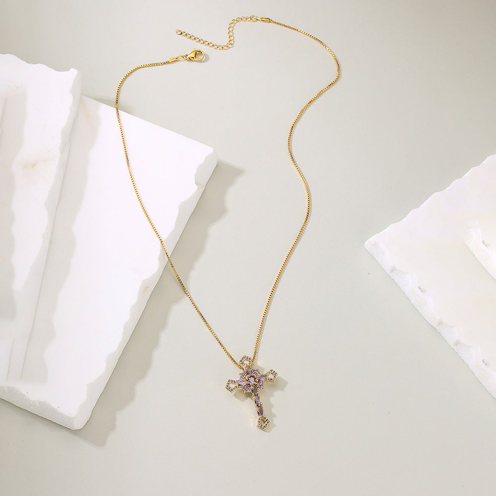 Minimalist Geometric Pendant Necklace for Women with Copper Base and 18K Gold Plating Featuring Zircon Inlay