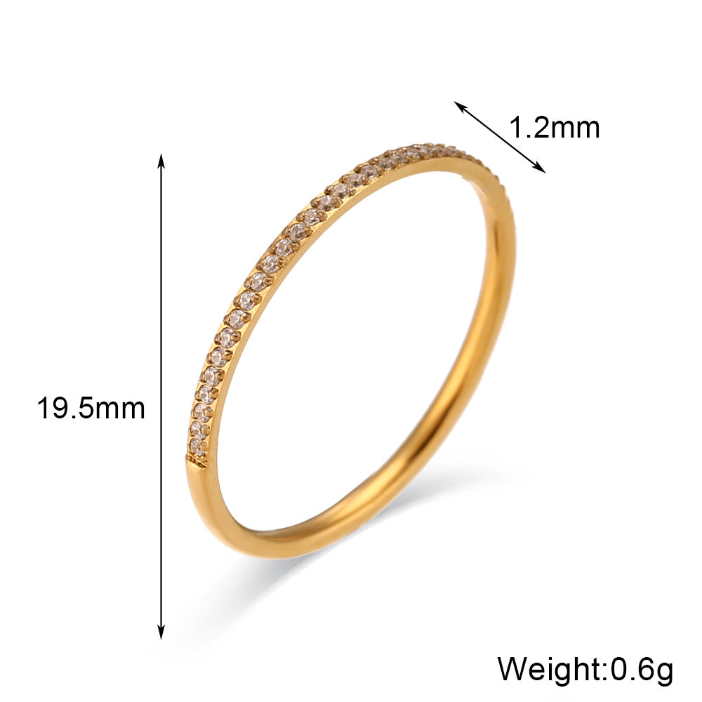 Anello da donna minimalista geometrico in acciaio inossidabile placcato oro 18 carati con micro-pavé di zirconi