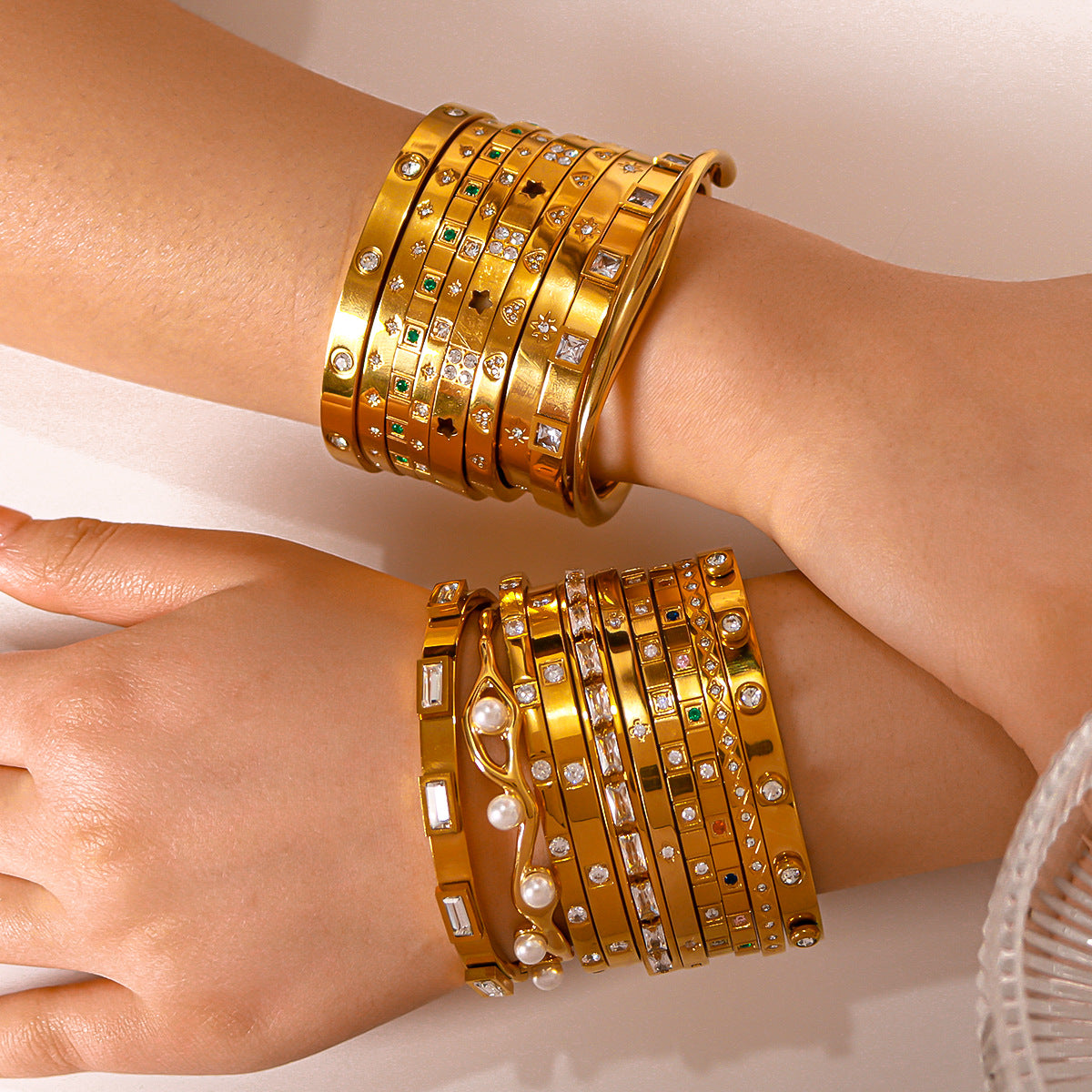 Vintage Ins Style 18K Gold Plated Stainless Steel Bracelet with Zircon Stars and Hearts for Women