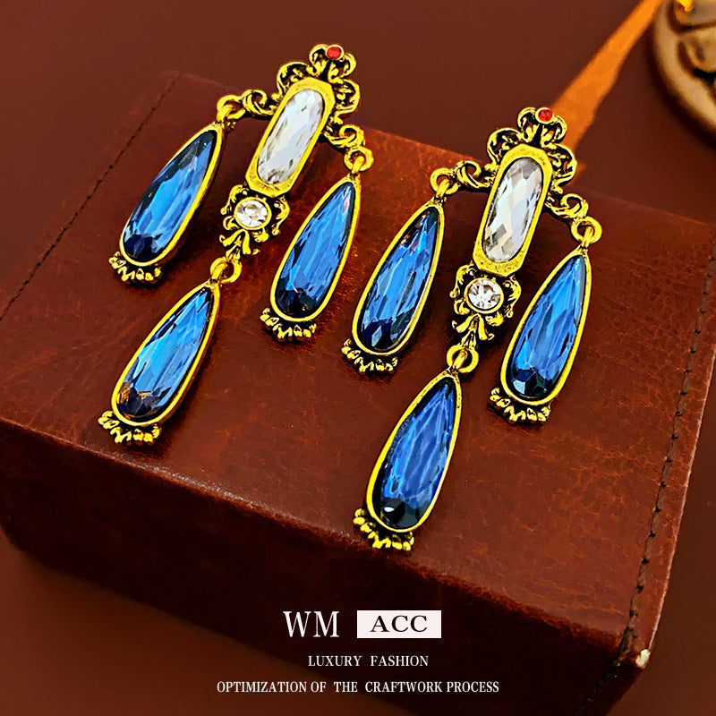 Vintage Floral Earrings with Rhinestone Inlay on Copper Base Electroplated Silver-Plated Stainless Steel Posts for Women