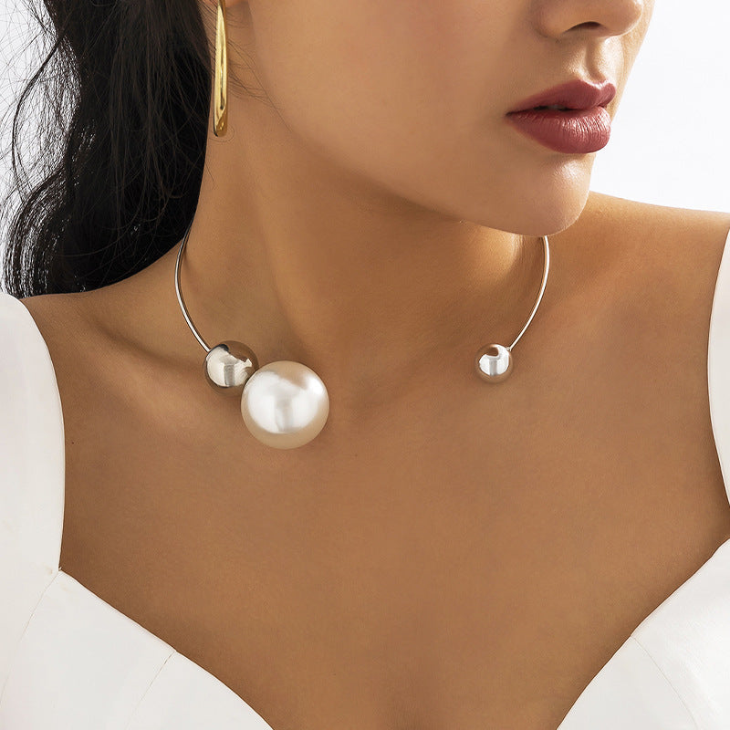 Minimalist Asymmetric Geometric Round Bead Choker Necklace for Women