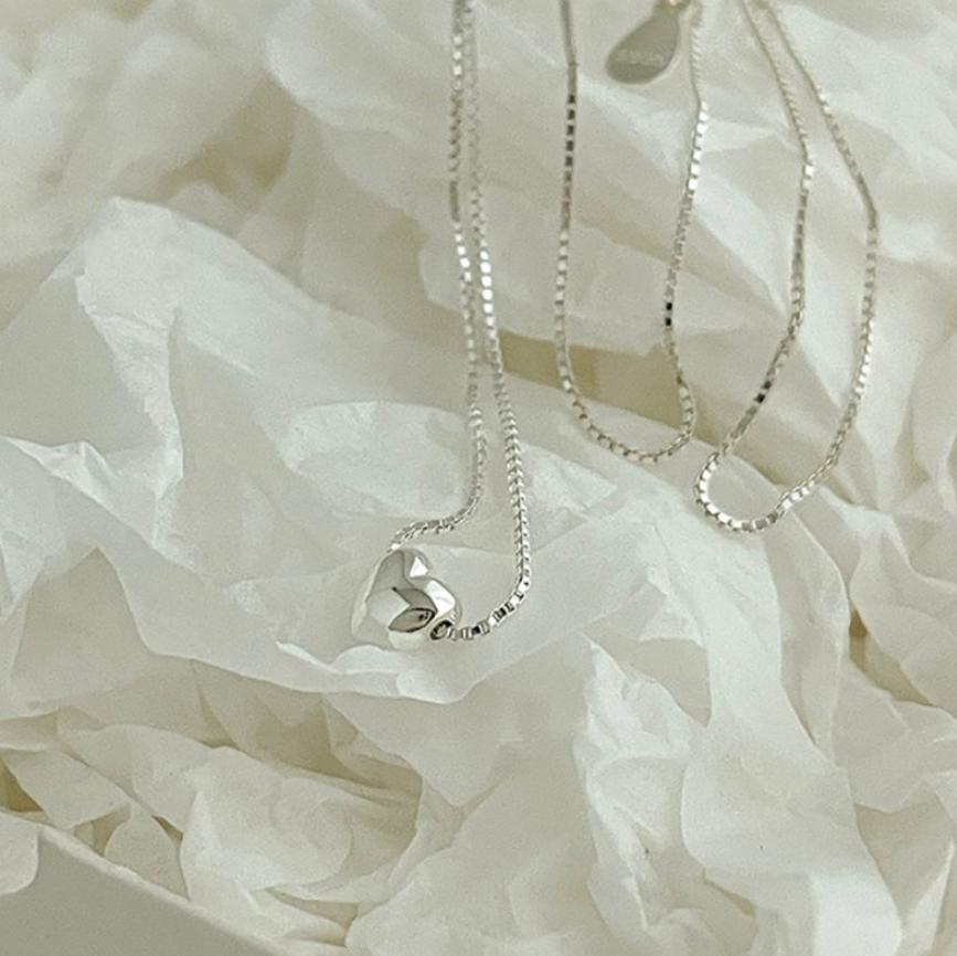 Collar de Plata de Ley 925 con Baño de Oro en Forma de Corazón Minimalista en Cadena para Mujer