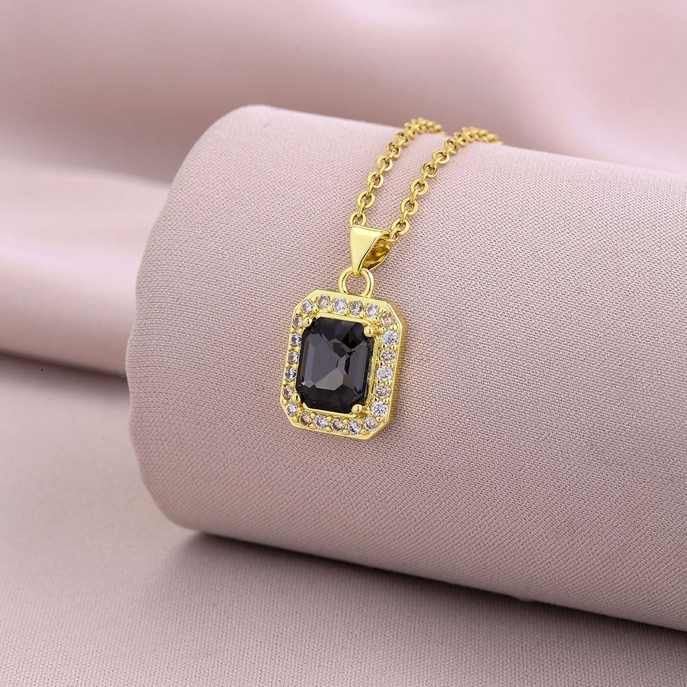 Collar de moda con colgante cuadrado geométrico de cobre chapado en oro de 18 quilates con circonitas micropavé y cadena de titanio en forma de O para mujer