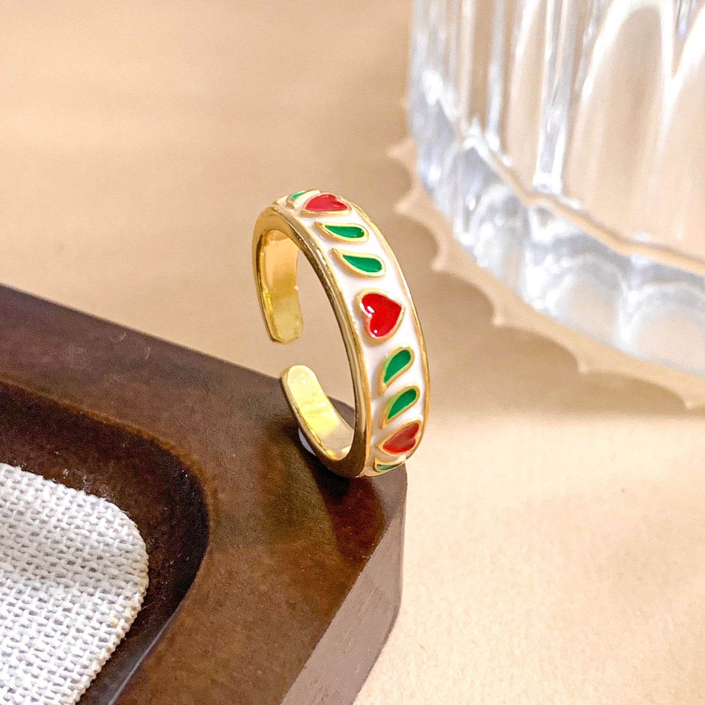 Anello aperto a cuore placcato oro dolce per le donne