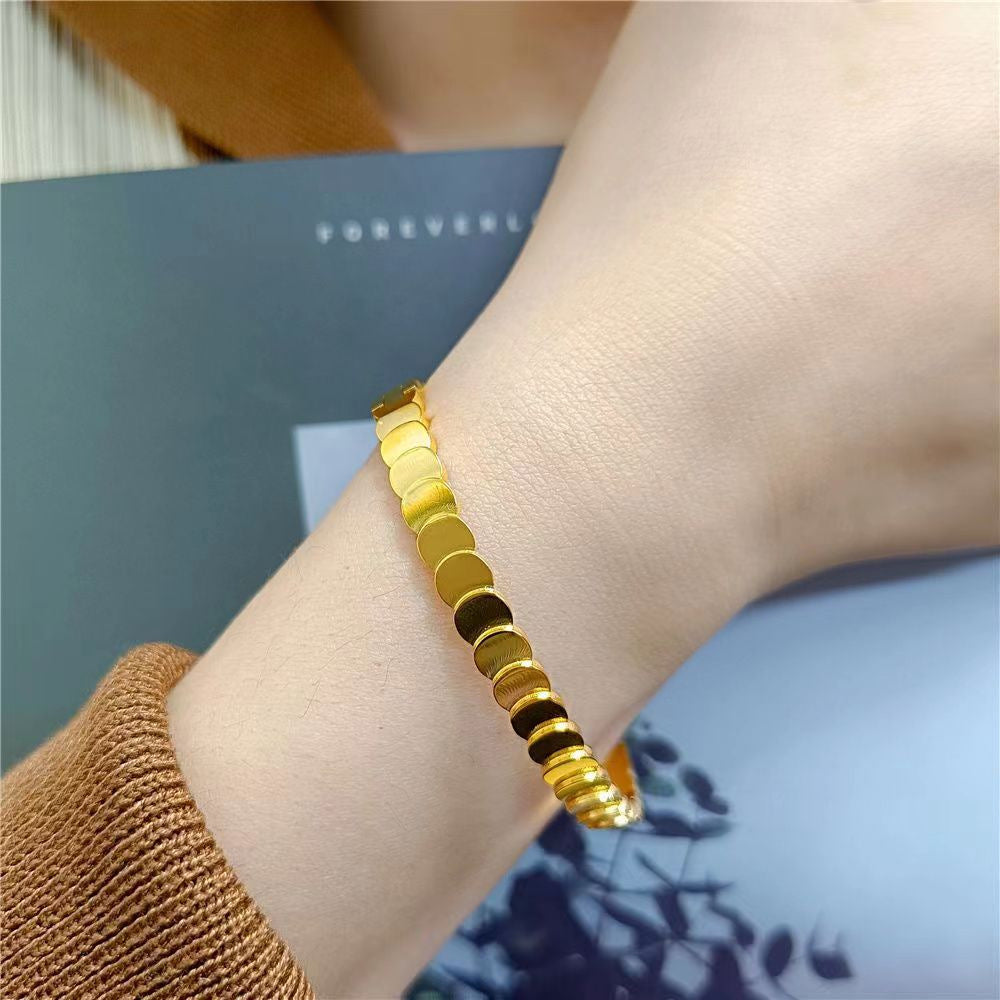 Bracciale ovale geometrico in acciaio al titanio da donna con placcatura in oro 18 carati, ipoallergenico e resistente allo sbiadimento
