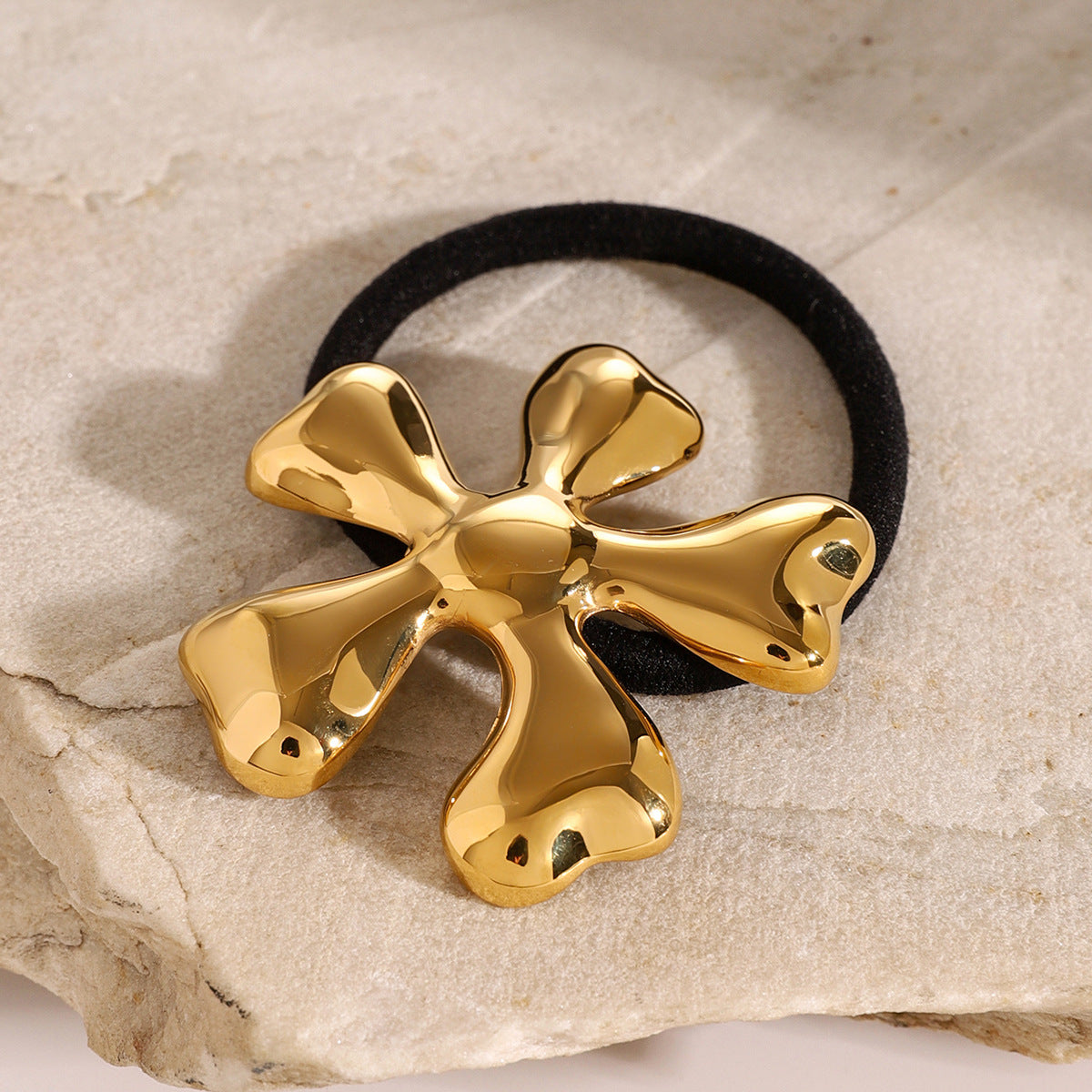 Floral Stainless Steel Hair Tie with Plated Finish for Women, High-Elasticity Ponytail Holder, Fashion-Forward Everyday Accessory