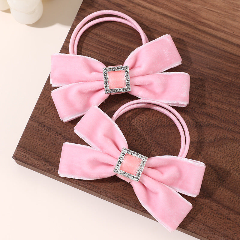 Natural Style Bow-Shaped Hair Clip for Girls with Ruffled and Mesh Details Made of Polyester Duckbill Clip