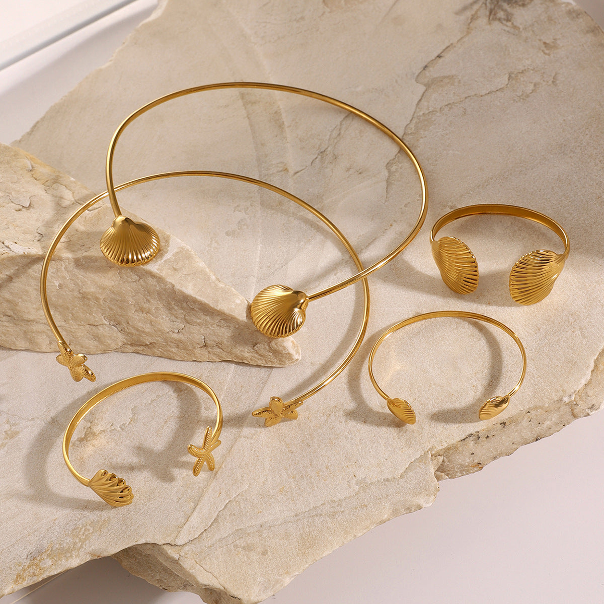 Collana girocollo minimalista da donna in acciaio inossidabile a forma di stella marina e conchiglia