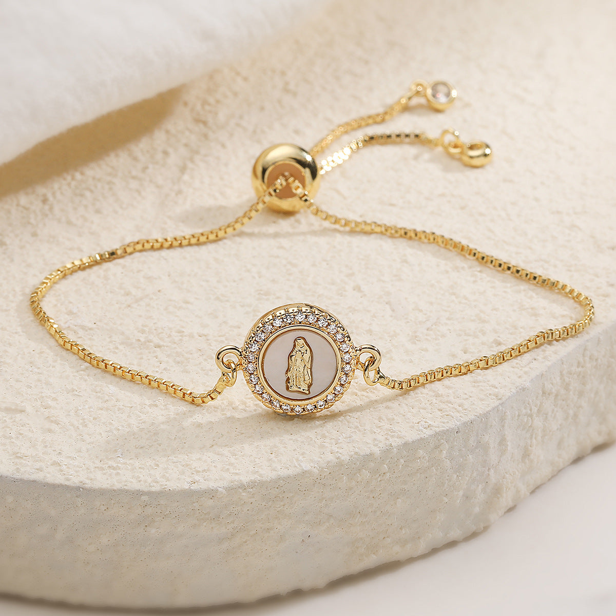 Minimalist 18K Gold Plated Brass Cross Heart Bracelet with Cubic Zirconia for Women