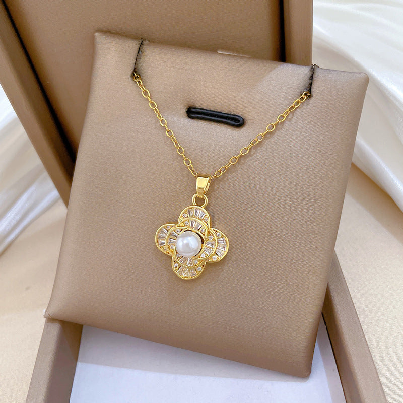 Sweet Luxury Teardrop Moon Pearl Rhinestone Titanium Steel Necklace for Women