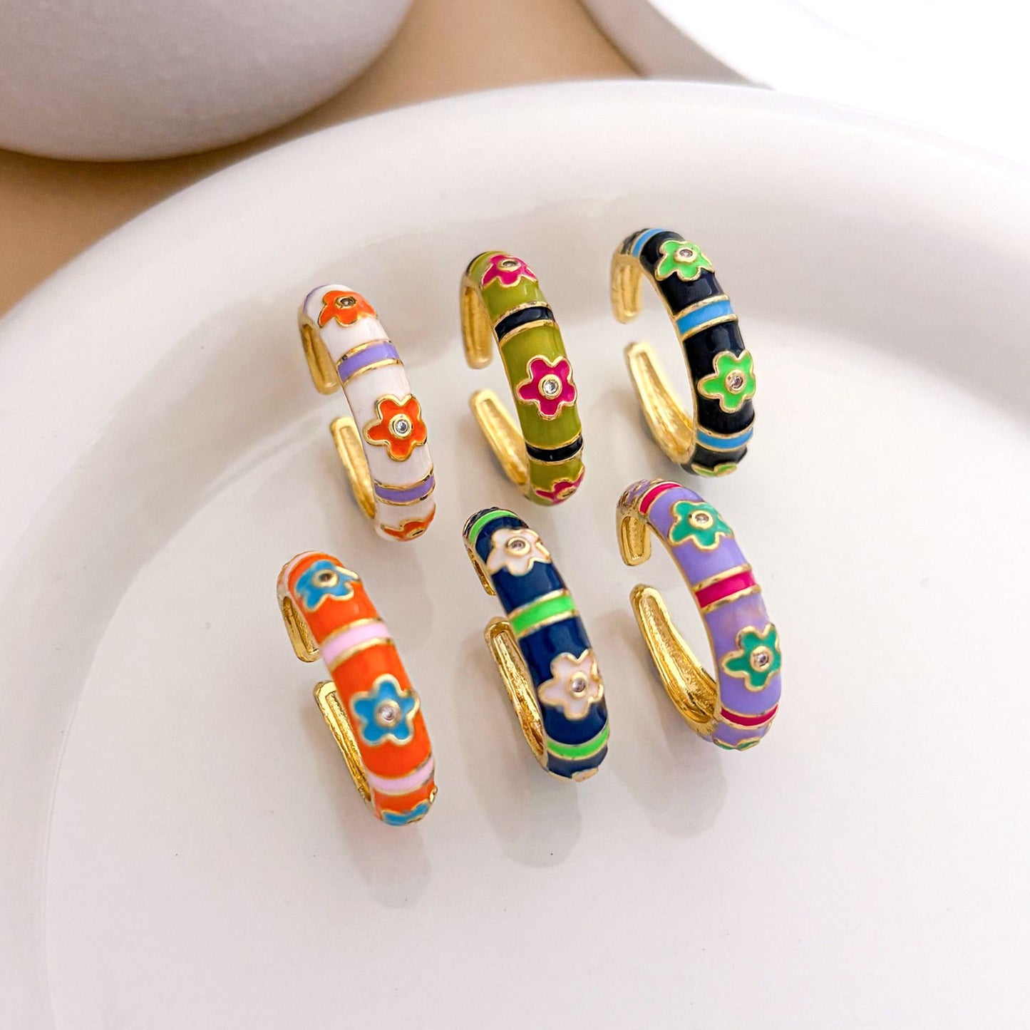 Vintage Sweet Floral Brass Gold Plated Drip Oil Ring for Women