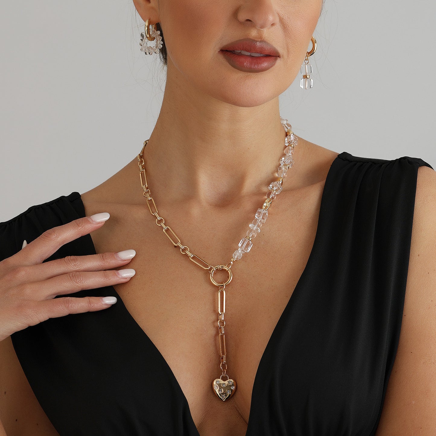 Vintage Luxury Heart Geometric Crystal Rhinestone Plated Alloy Necklace Earring Set