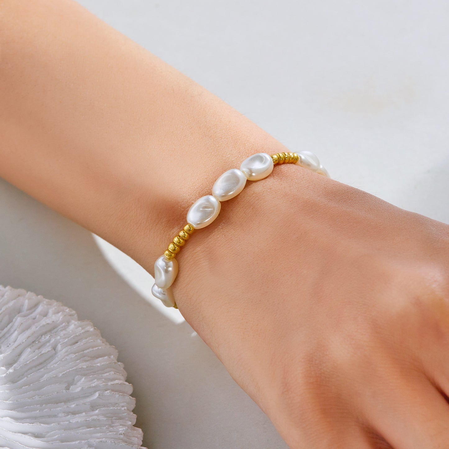 Elegant Oval Alloy Plated Pearl Beaded Necklace Bracelet Set for Women