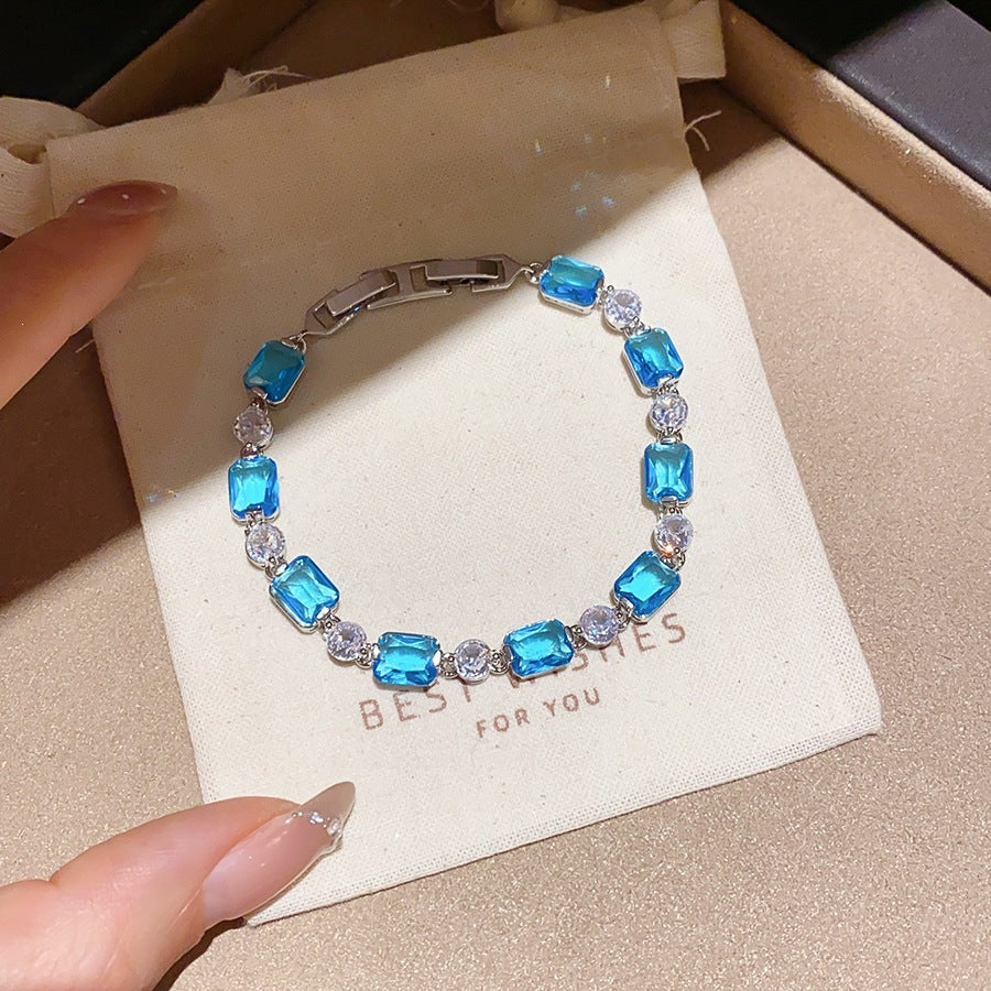 Luxury Elegant Brass Plated Crystal Cubic Zirconia Beaded Bracelet for Women